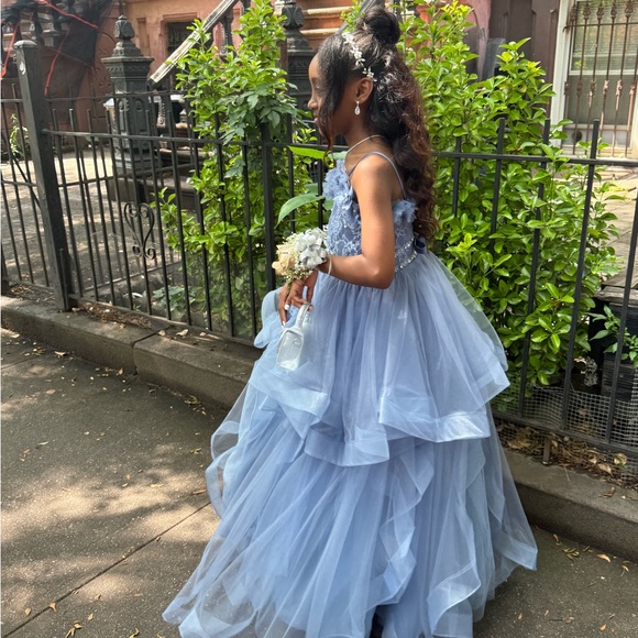 Meet your Posher, Tatiana - Picture 2 of 3